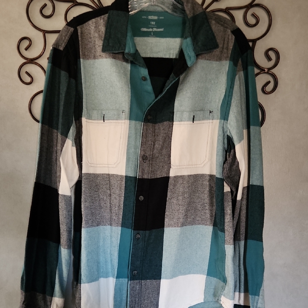 Men's Plaid Flannel Shirt